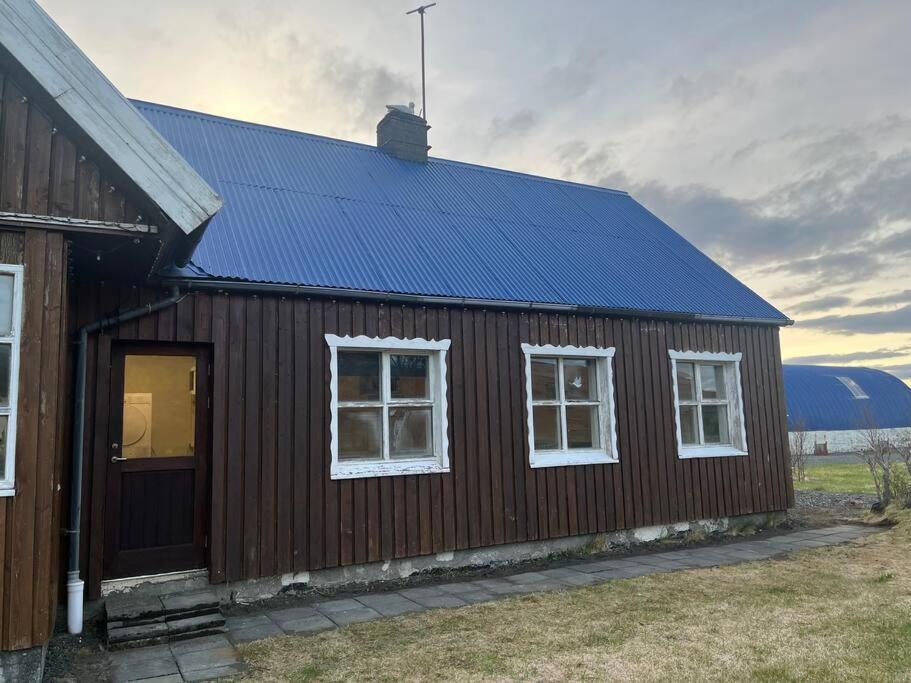 Black Valley Apartment Thoroddsstathir Экстерьер фото